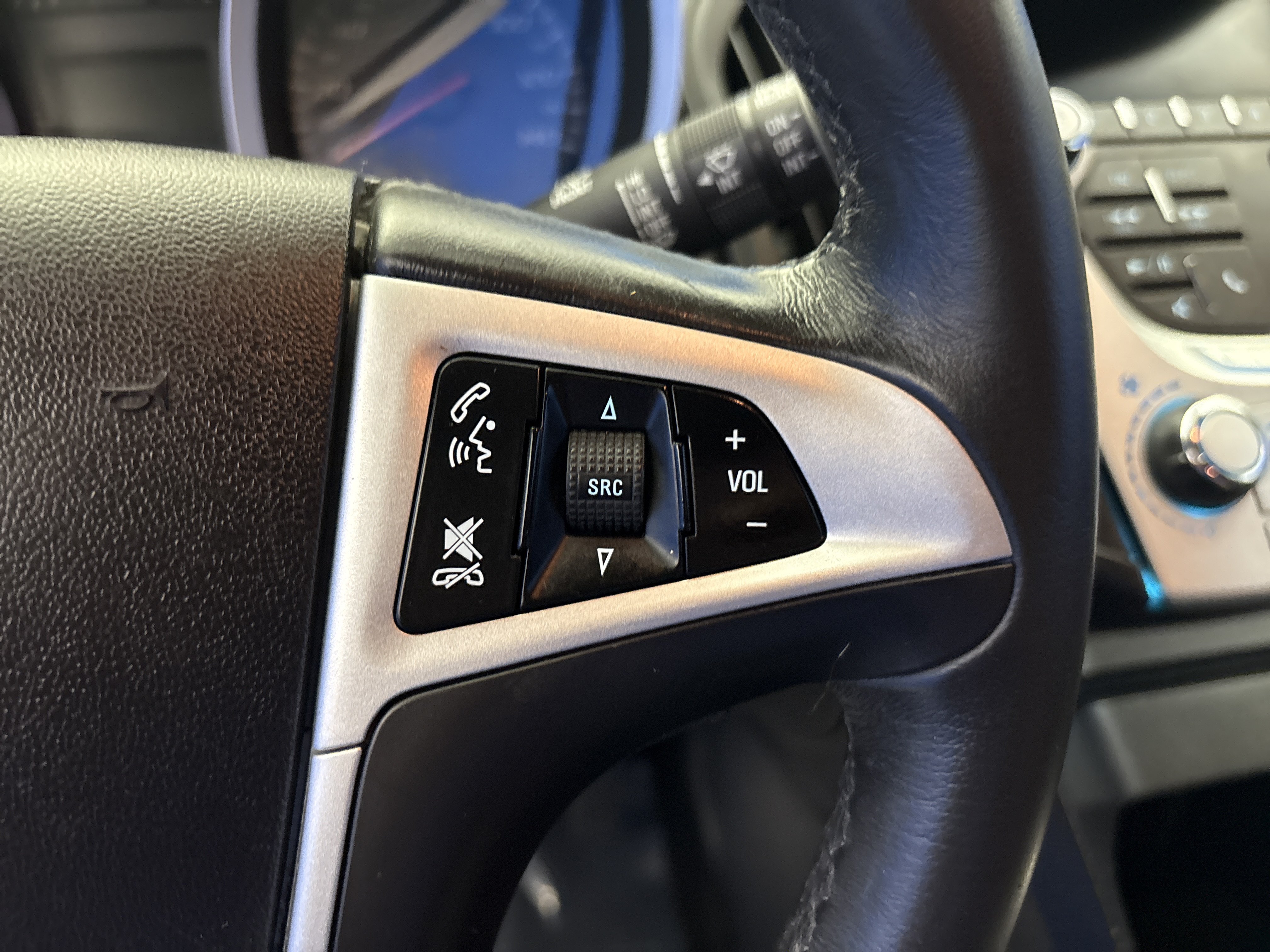 Used 2014 Crystal Red Tintcoat Chevrolet LT image 16
