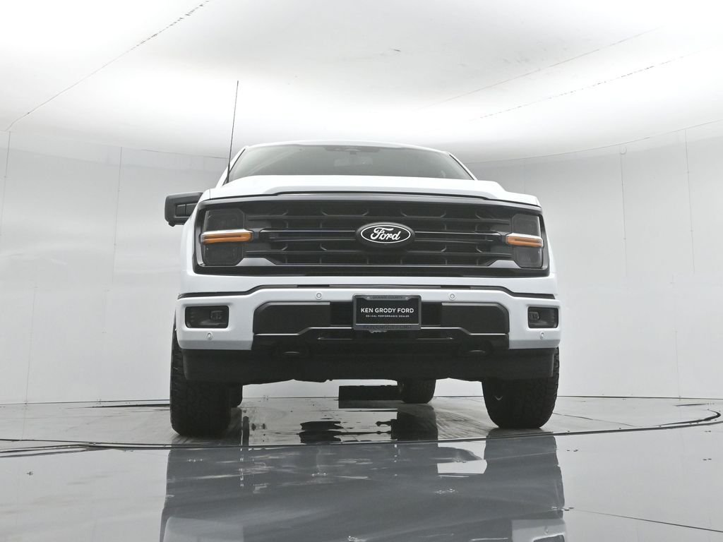 New 2026 Oxford White Ford XLT image 48