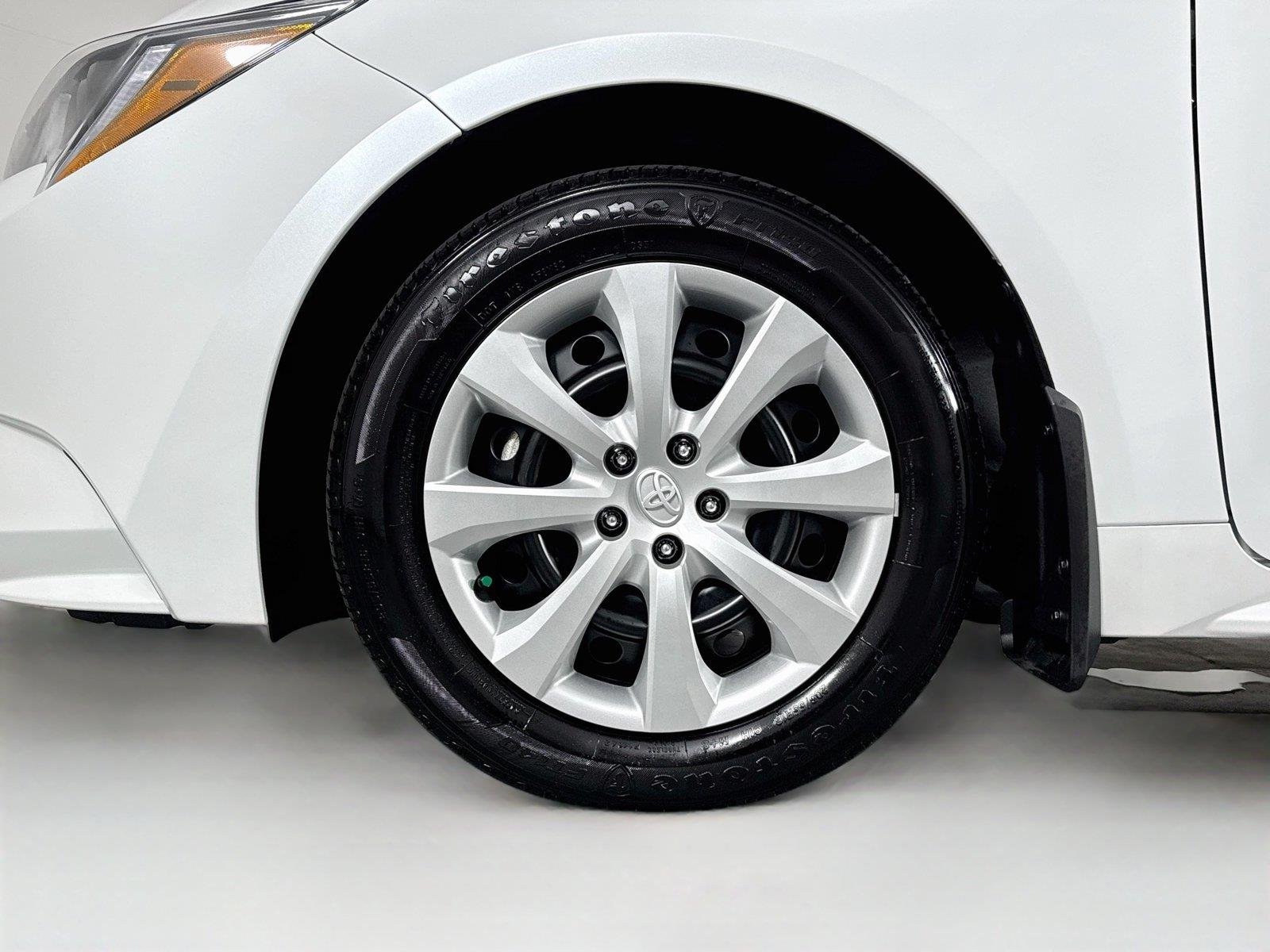 Certified Used 2026 Wind Chill Pearl Toyota LE image 41