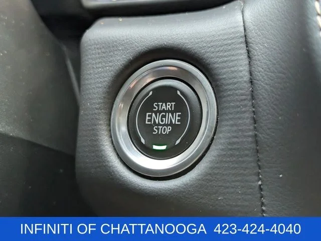 Used 2023 White Chevrolet Premier image 13