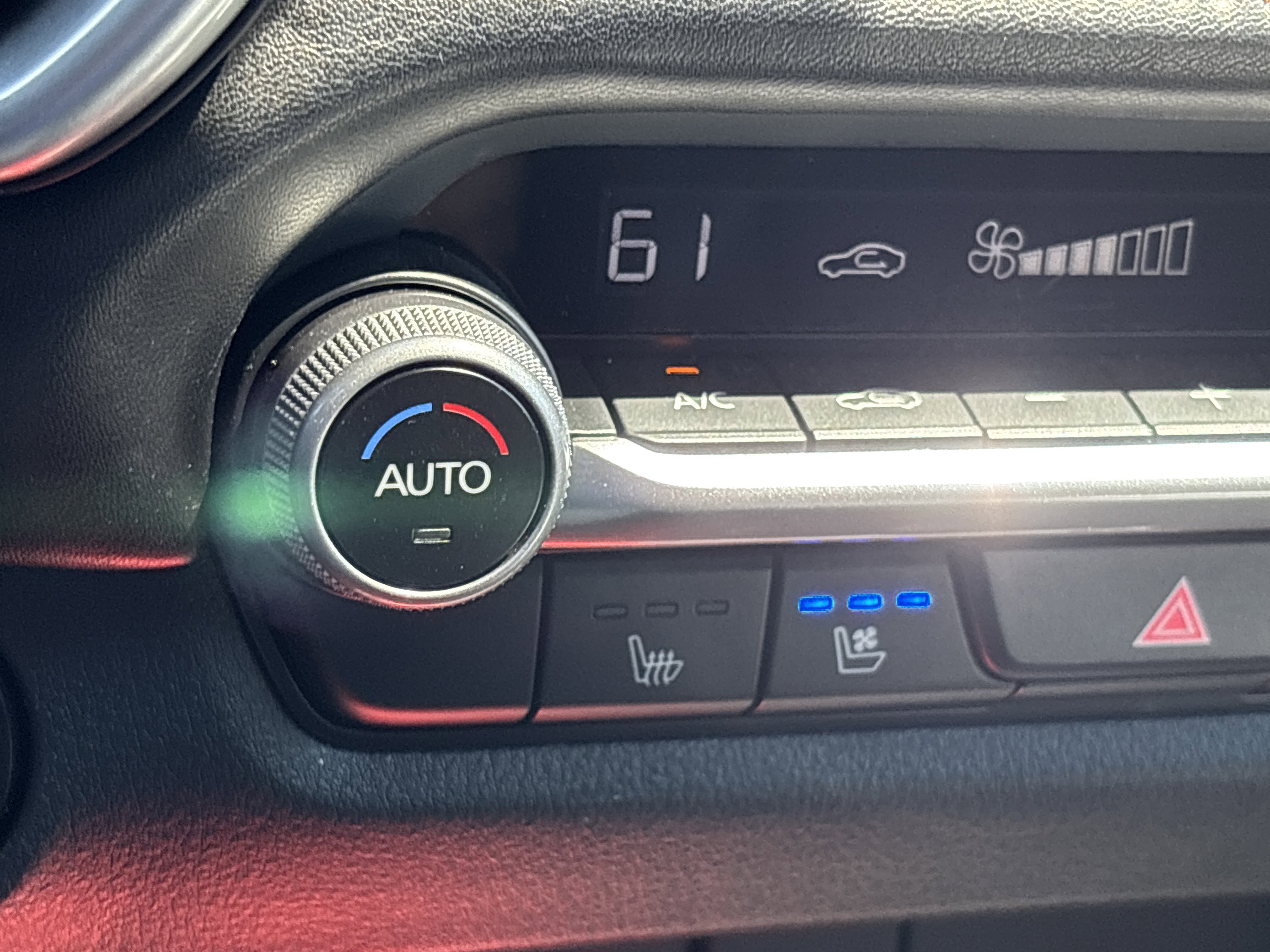 2026 Mazda CX-50 Premium - Photo 32