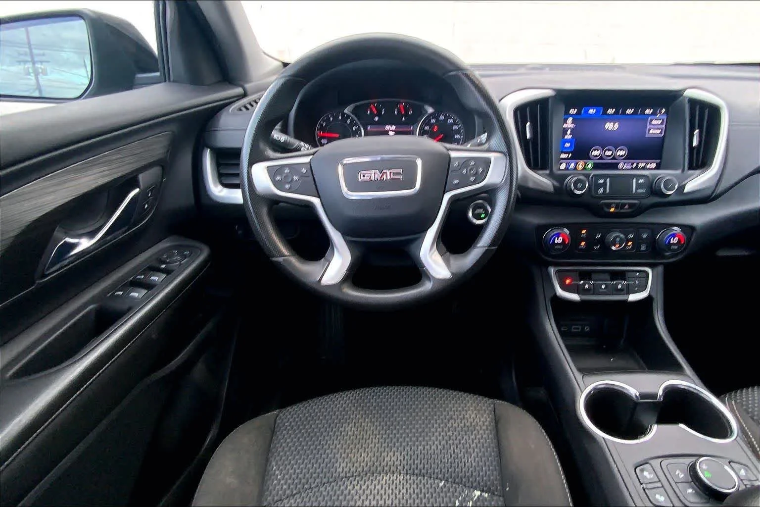 Used 2023 Sterling Metallic GMC SLE image 14