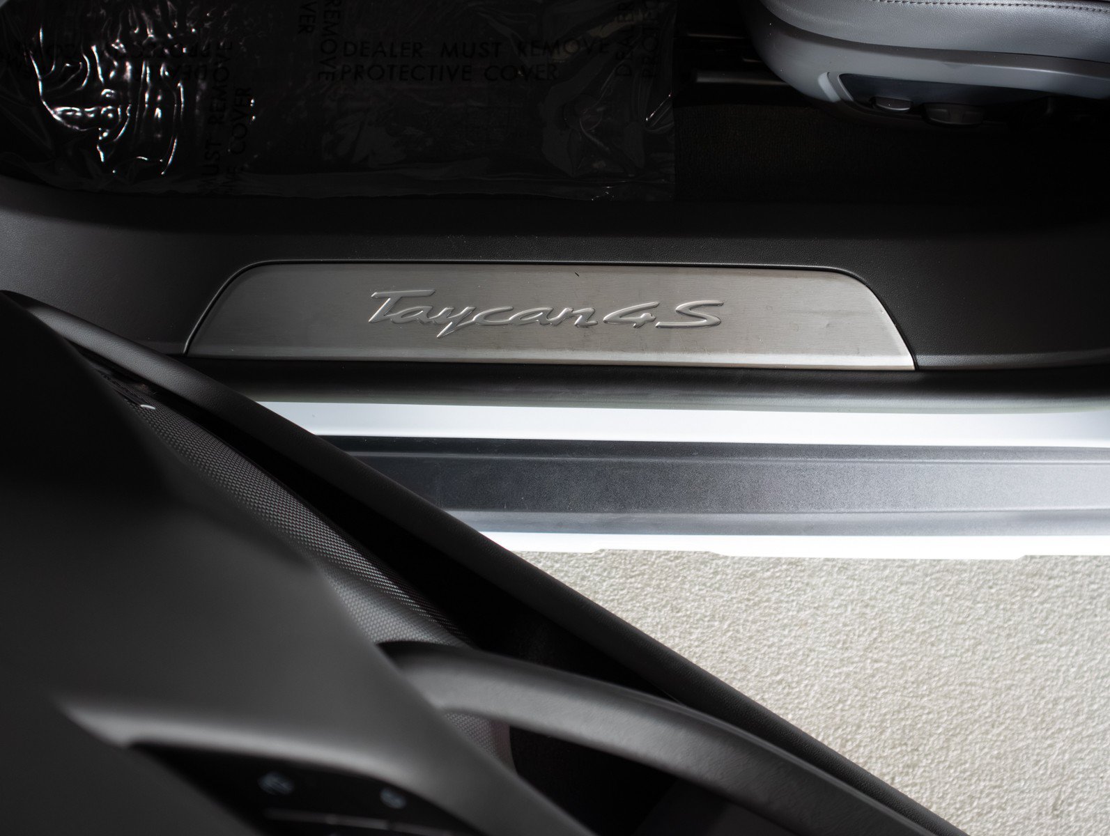 Certified Used 2023 Ice Grey Metallic Porsche 4S image 30
