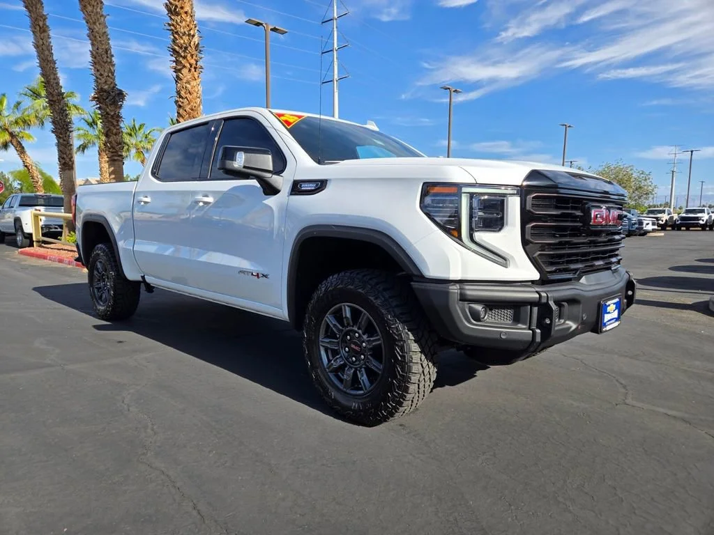 2025 GMC Sierra 4WD Crew Cab Short Box AT4X's photo