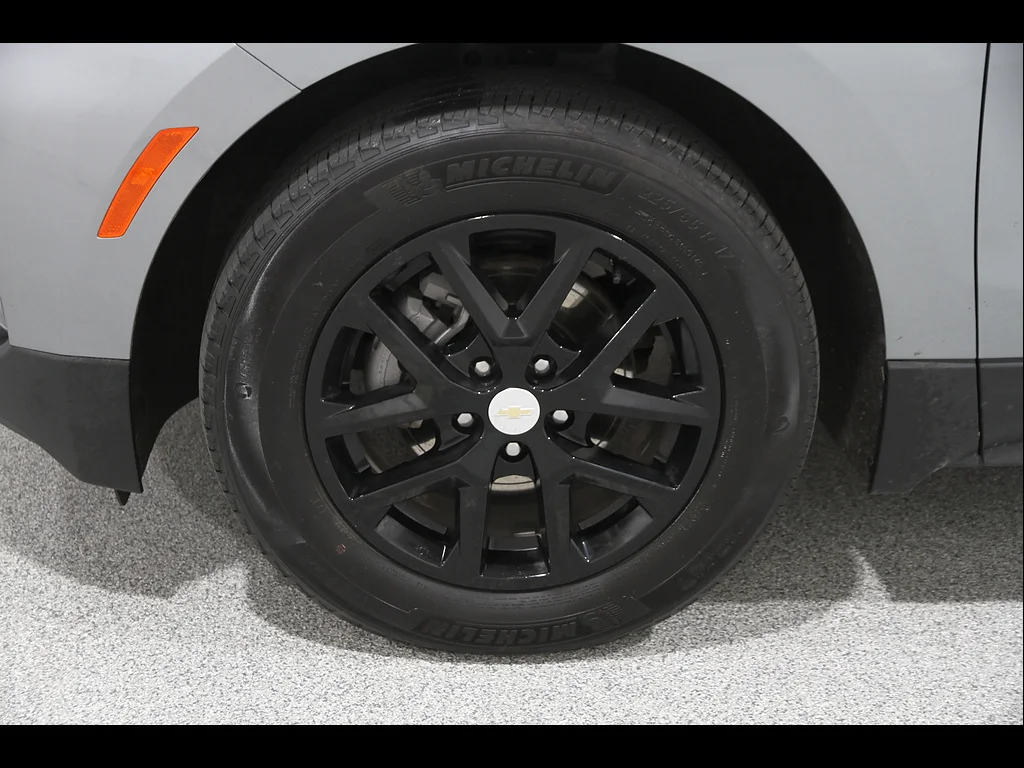 2024 Chevrolet Equinox LT - Photo 21