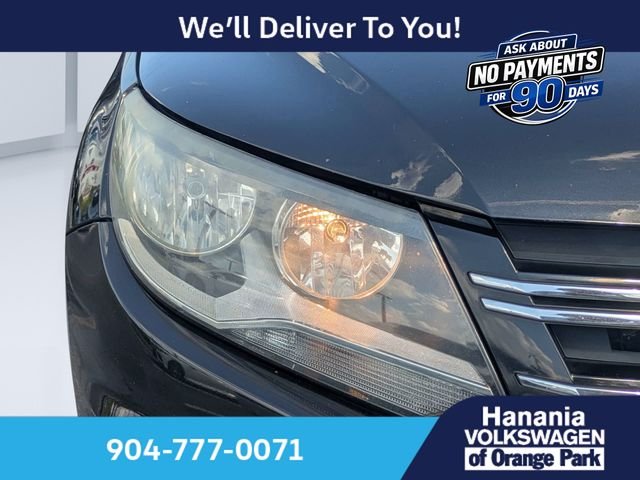Used 2017 Black Volkswagen 2.0T image 9