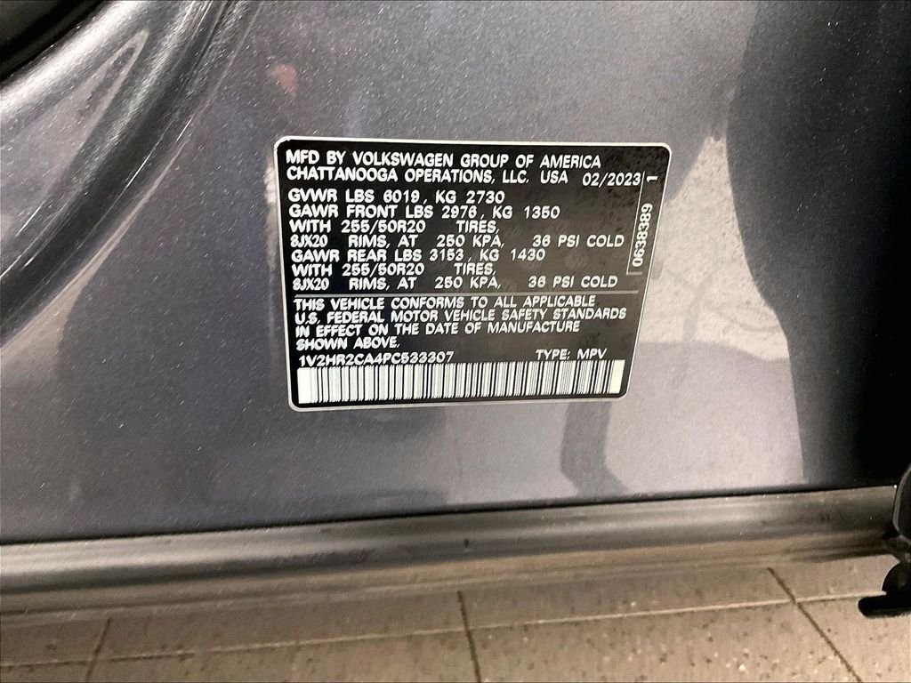 Used 2023 Gray Volkswagen 3.6L V6 SE w/Technology image 36