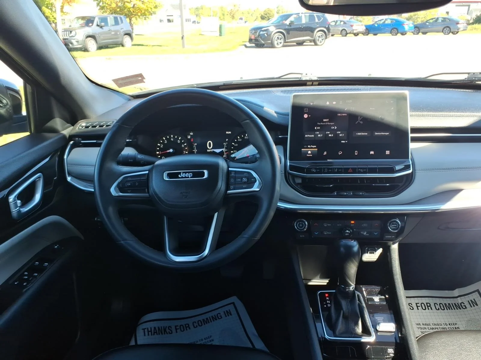 Used 2024 Gray Clearcoat Jeep Limited image 17