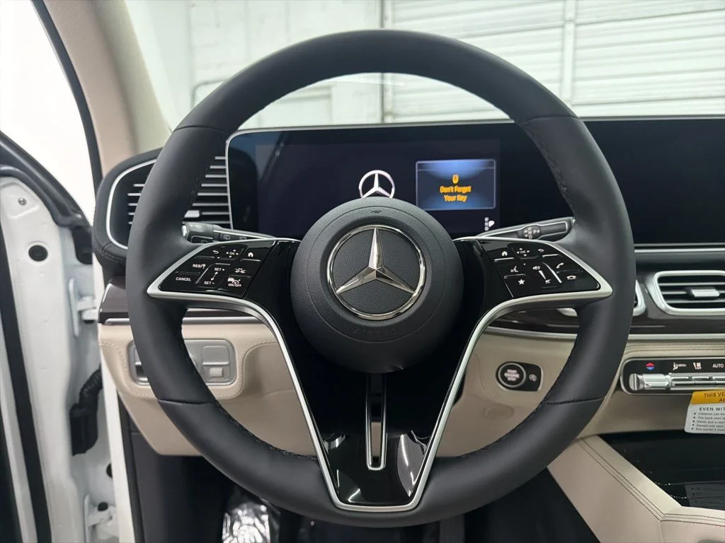 Used 2026 White Mercedes-Benz GLS 450 image 15