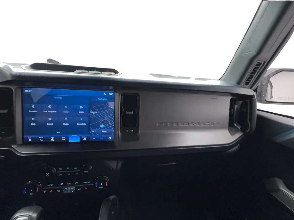 Used 2022 Green Ford Outer Banks image 42