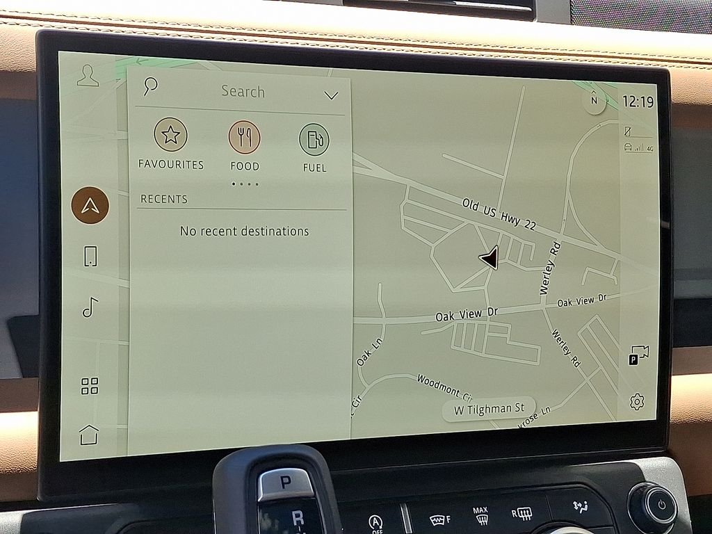 New 2026 Fuji White Land Rover X-Dynamic SE image 16