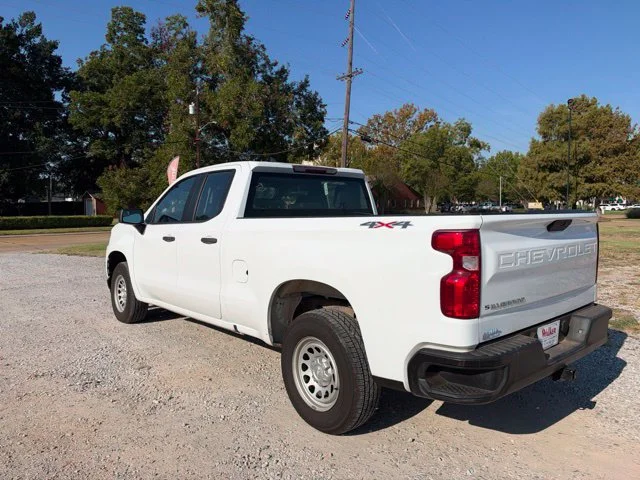 Used 2020 White Chevrolet WT image 9