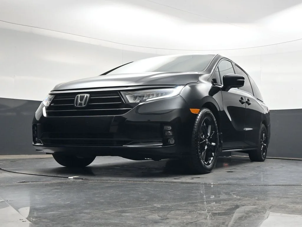 Used 2024 Crystal Black Pearl Honda Sport image 28