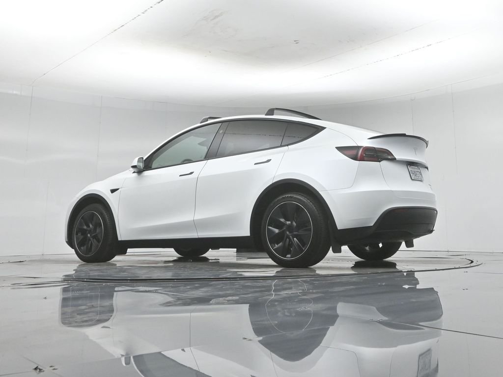 Used 2023 White Tesla Long Range image 47