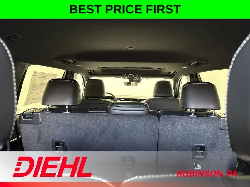 New 2026 Bright White Clear-Coat Exterior Paint Jeep  image 10