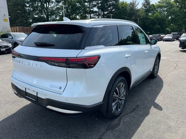 New 2027 White INFINITI Luxe AWD image 3
