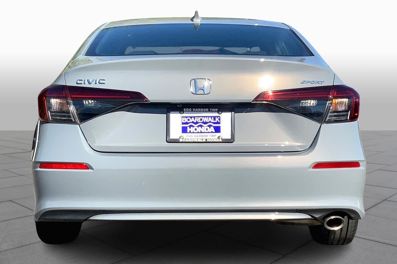 Certified Used 2025 Urban Gray Pearl Honda Sport image 5