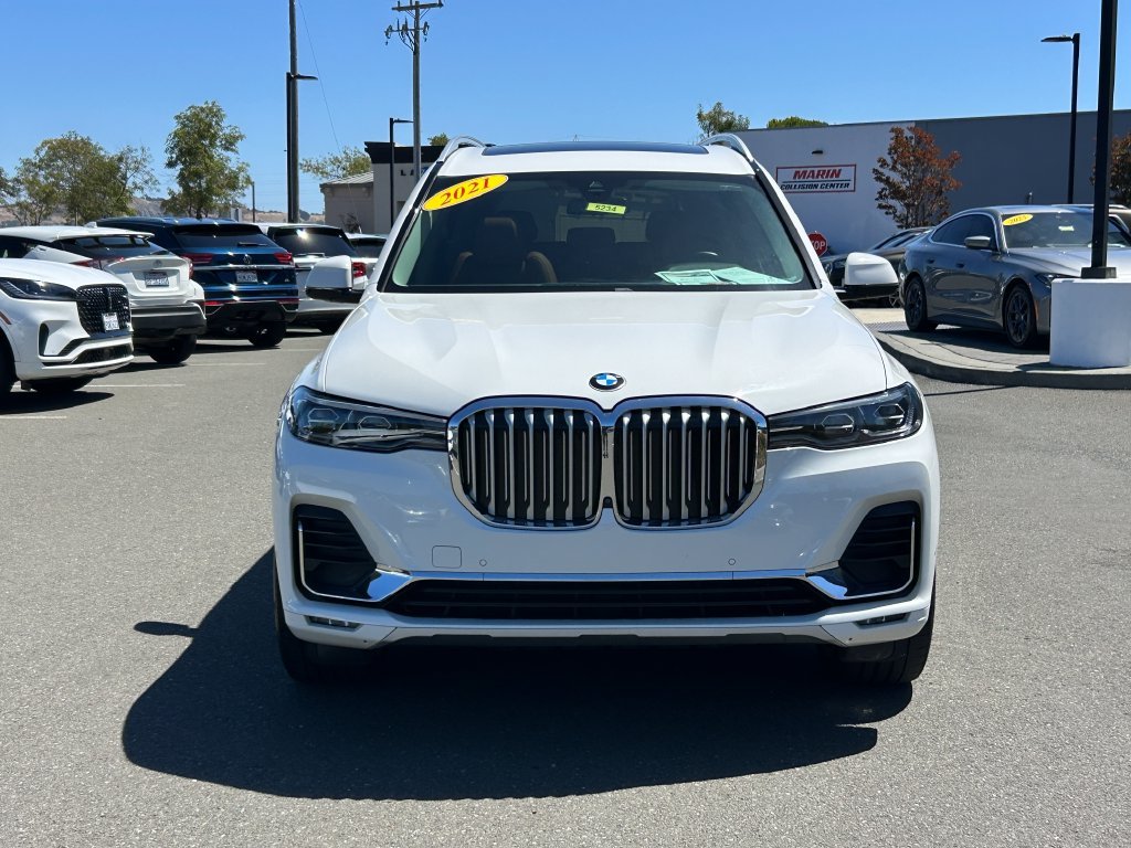 Used 2021 Alpine White BMW xDrive40i image 8