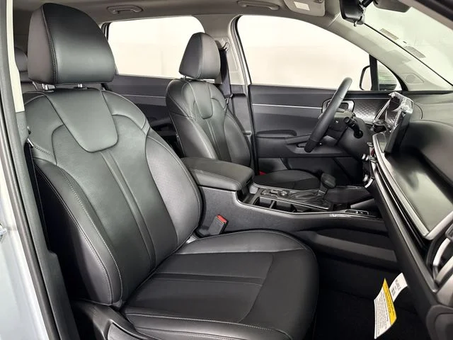 New 2026 Ivory Silver Kia S image 25