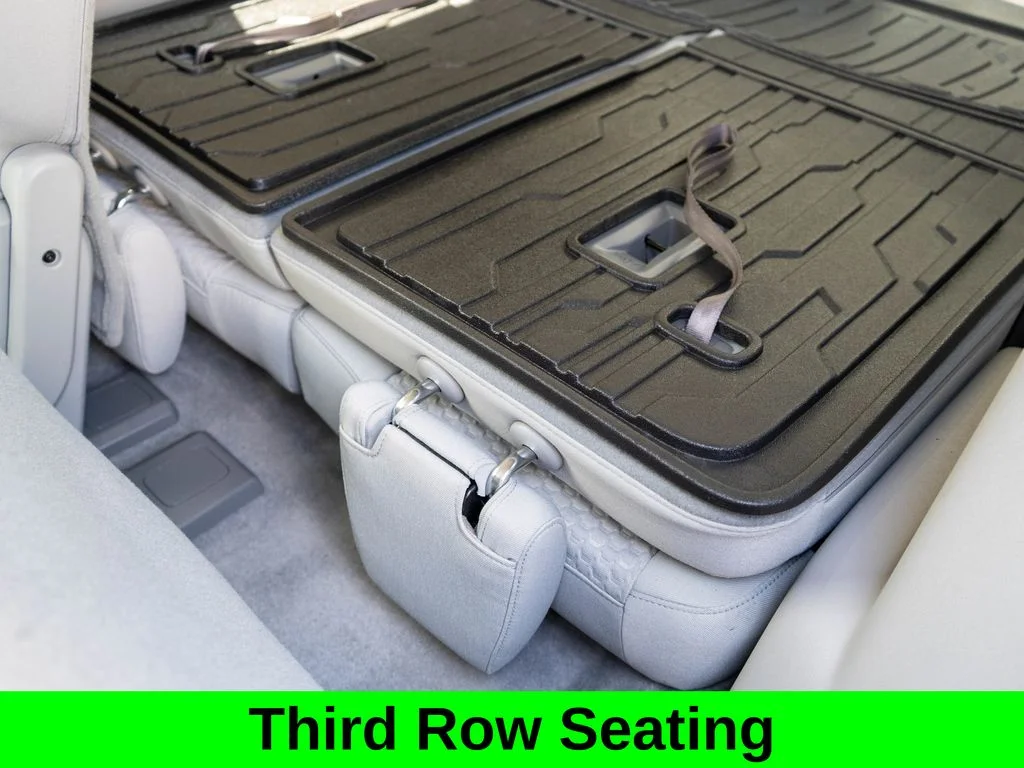 Used 2018 Silver GMC SLE-2 image 12
