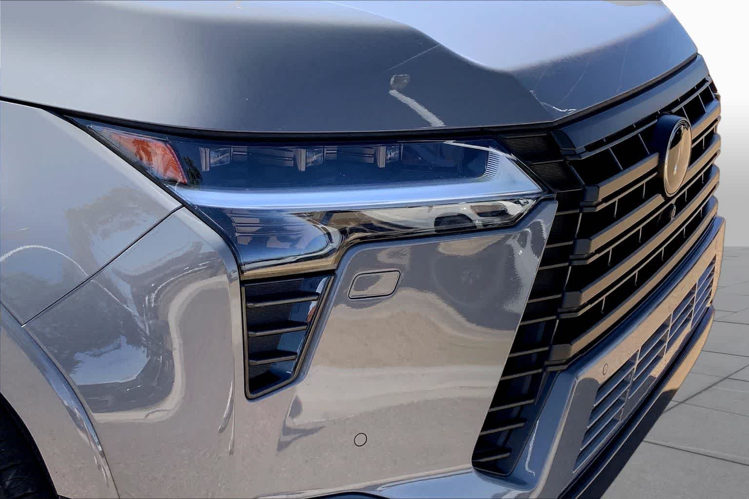 Used 2024 Incognito Lexus Luxury+ image 27