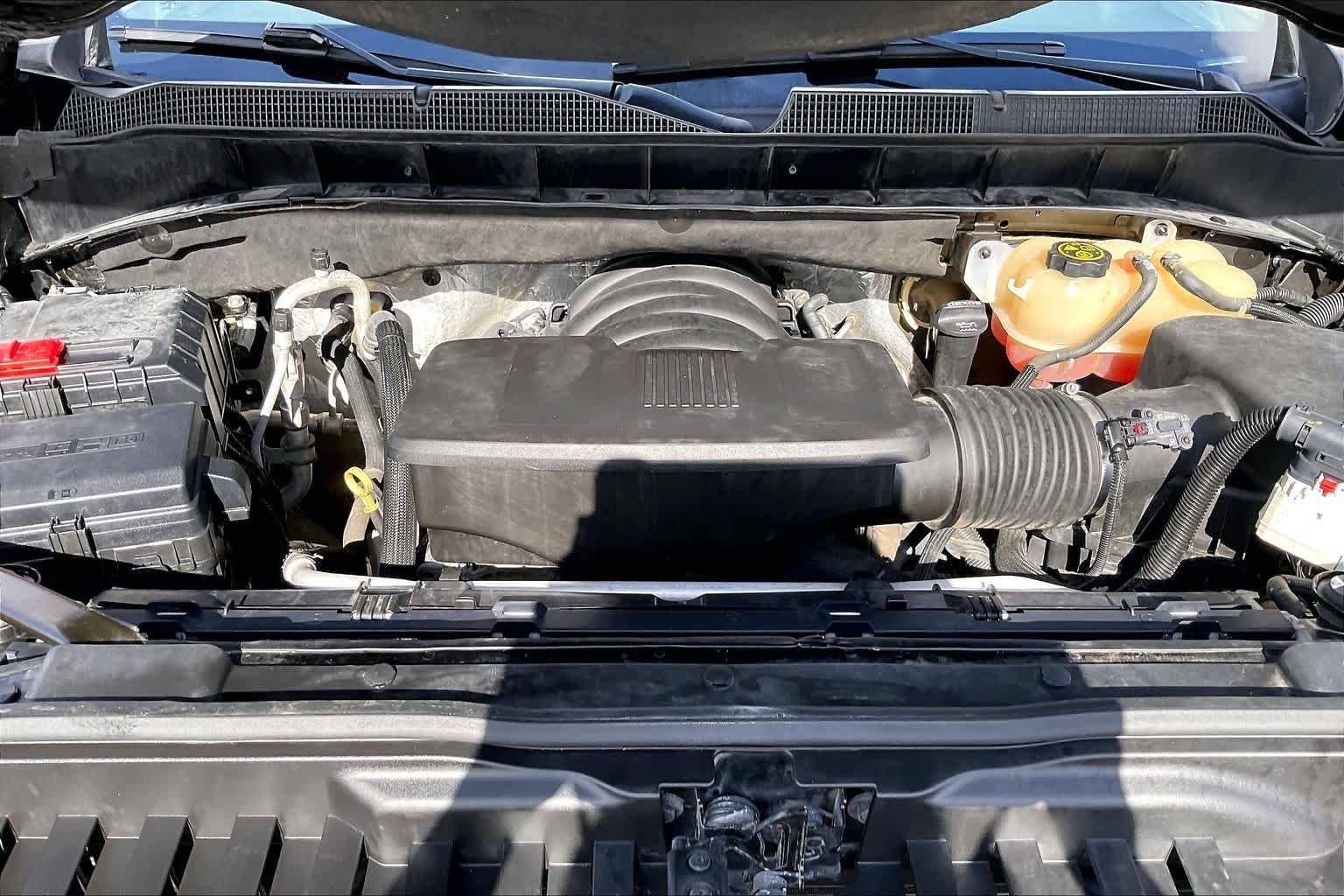 Used 2020 Black Chevrolet LT image 29
