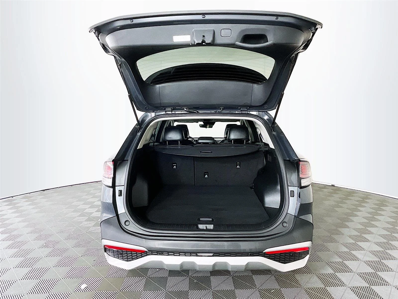 Used 2023 Gravity Gray Kia EX image 29