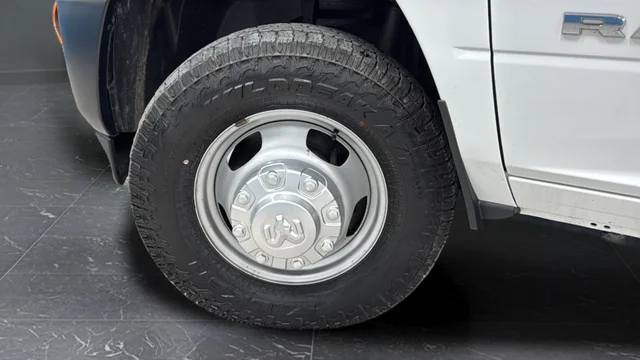 Used 2022 Bright White Clearcoat Ram Tradesman image 36