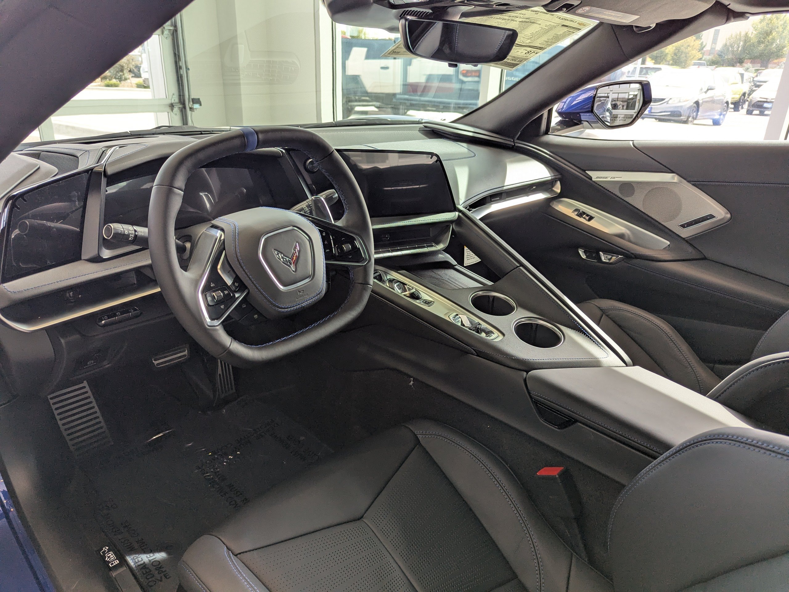 2027 Chevrolet Corvette 2LT - Photo 6