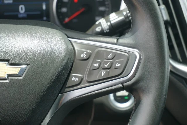 Used 2024 Sterling Gray Metallic Chevrolet LT image 25