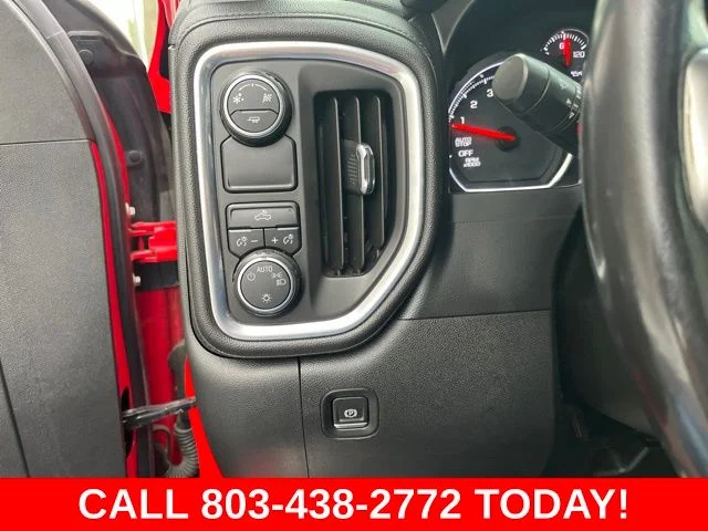 Used 2019 Red Chevrolet LT image 30