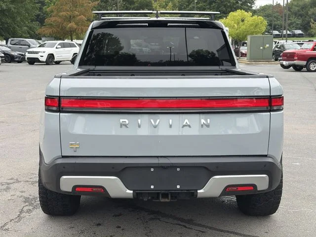 Used 2022  Rivian Adventure image 12