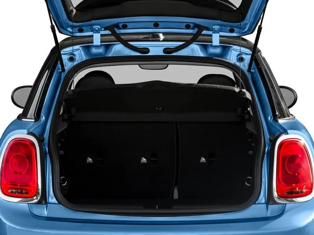 Used 2016 Electric Blue Metallic MINI  image 11