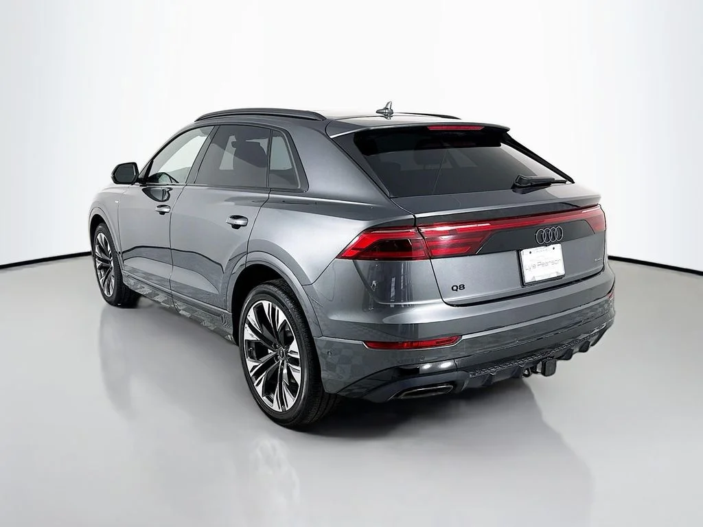 Used 2026 Daytona Gray Pearl Effect Audi 55 Premium Plus image 3