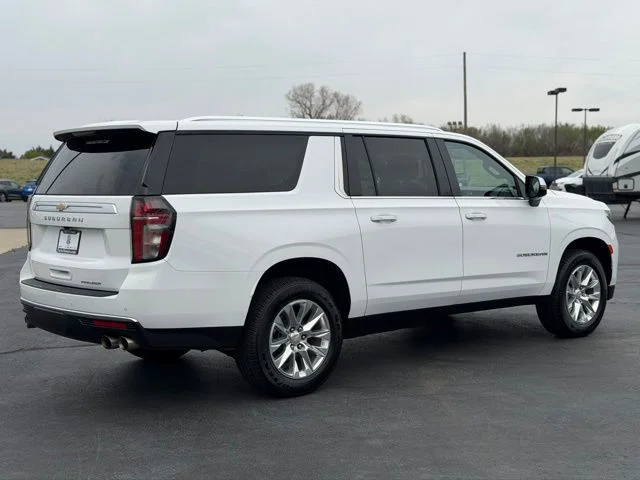 2023 Chevrolet Suburban Premier - Photo 7
