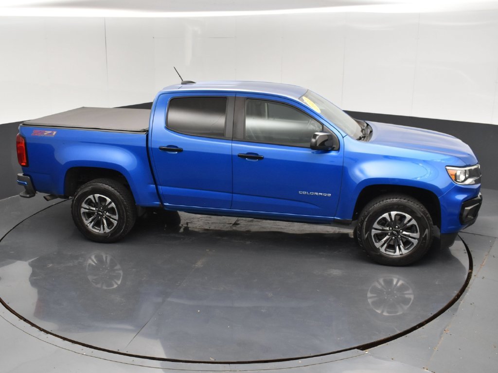Used 2021 Blue Chevrolet Z71 image 31