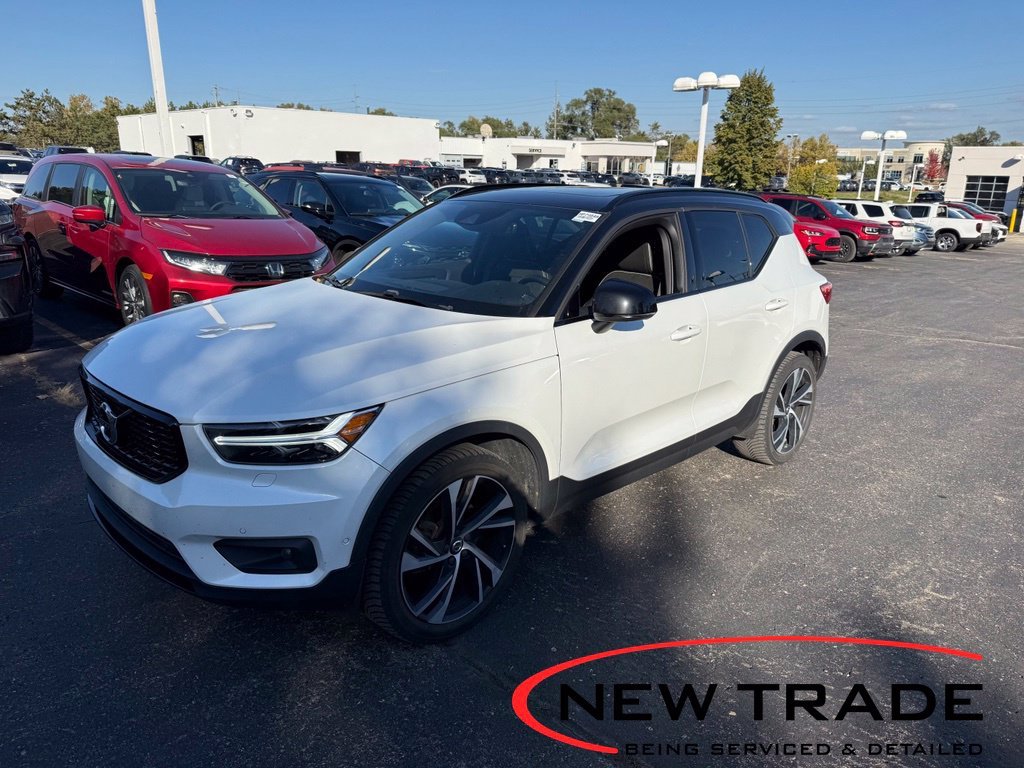 2020 Volvo XC40