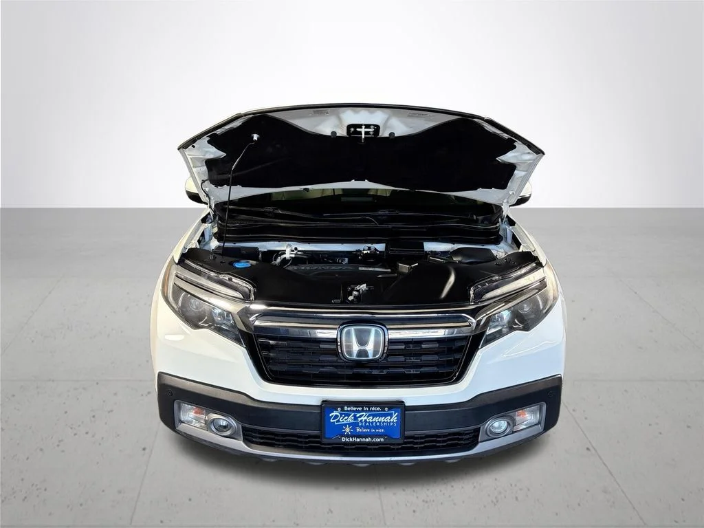 Used 2019 White Honda RTL-E image 23