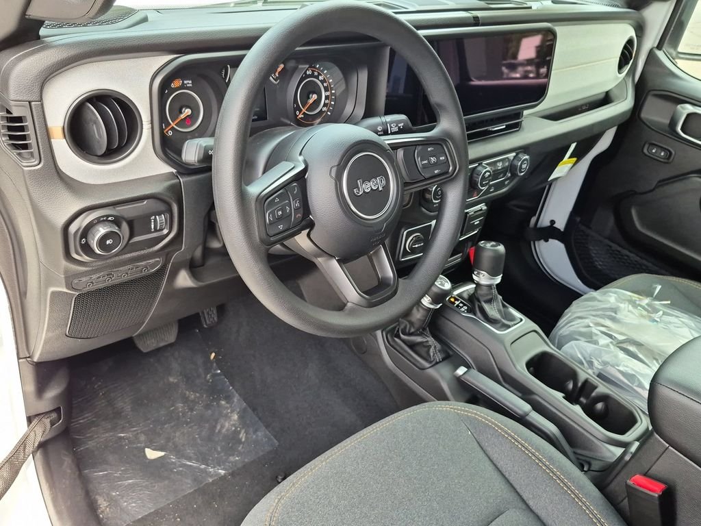 New 2026 Bright White Clear-Coat Exterior Paint Jeep Sport image 11