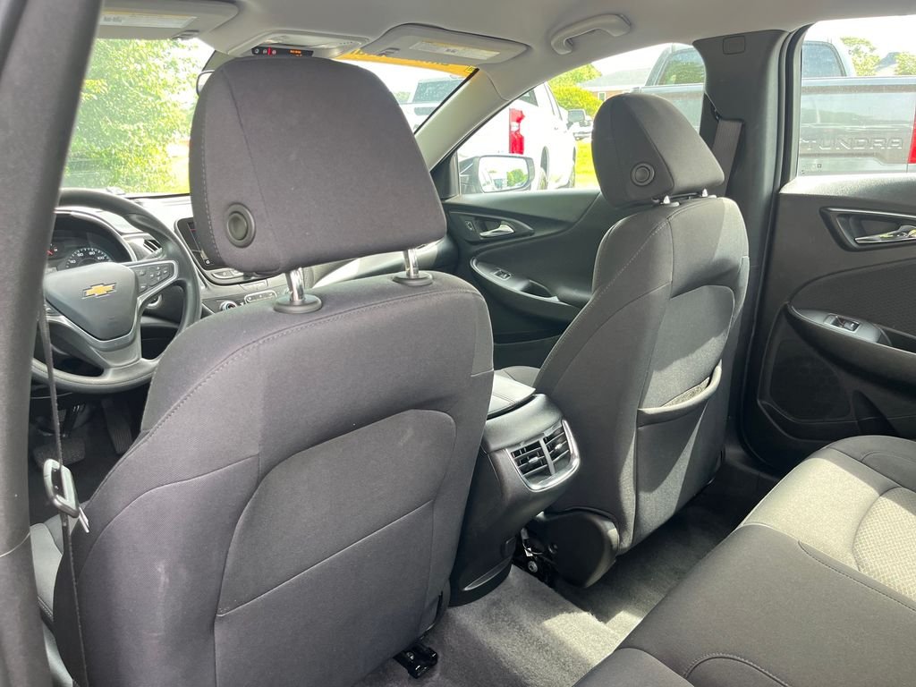 2023 Chevrolet Malibu 1LT - Photo 31