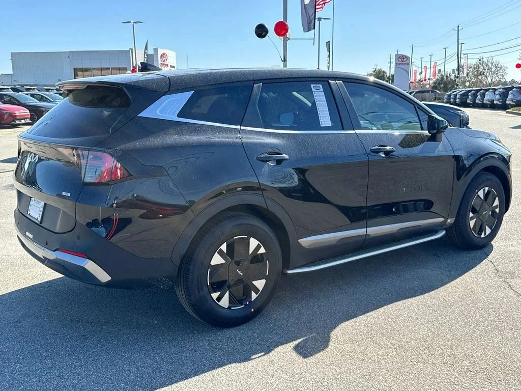 New 2026 Black Kia LX image 7
