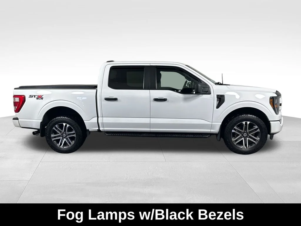 Used 2023 White Ford XL image 13