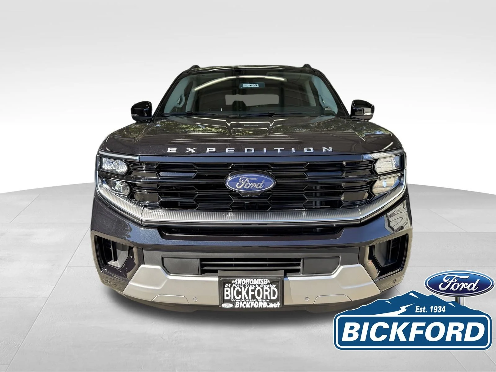 New 2026 Black Ford Platinum image 2