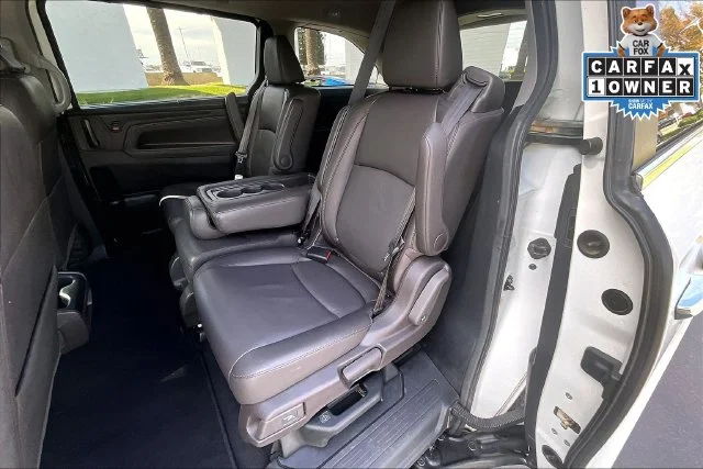 Used 2020  Honda EX-L image 25