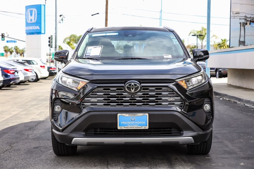 Used 2019 Midnight Black Metallic Toyota Limited image 4