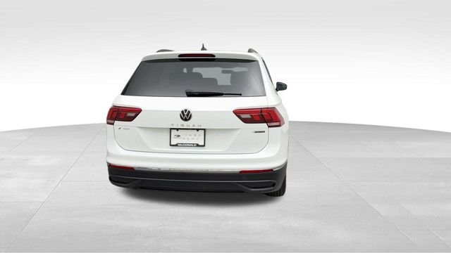 Used 2022 White Volkswagen 2.0T S image 3