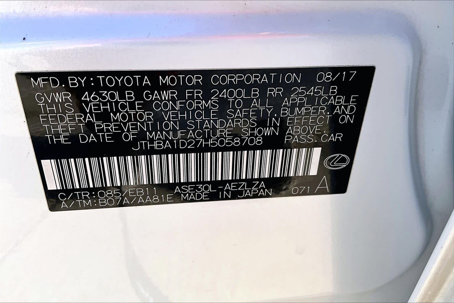 Used 2017 Eminent White Pearl Lexus  image 34