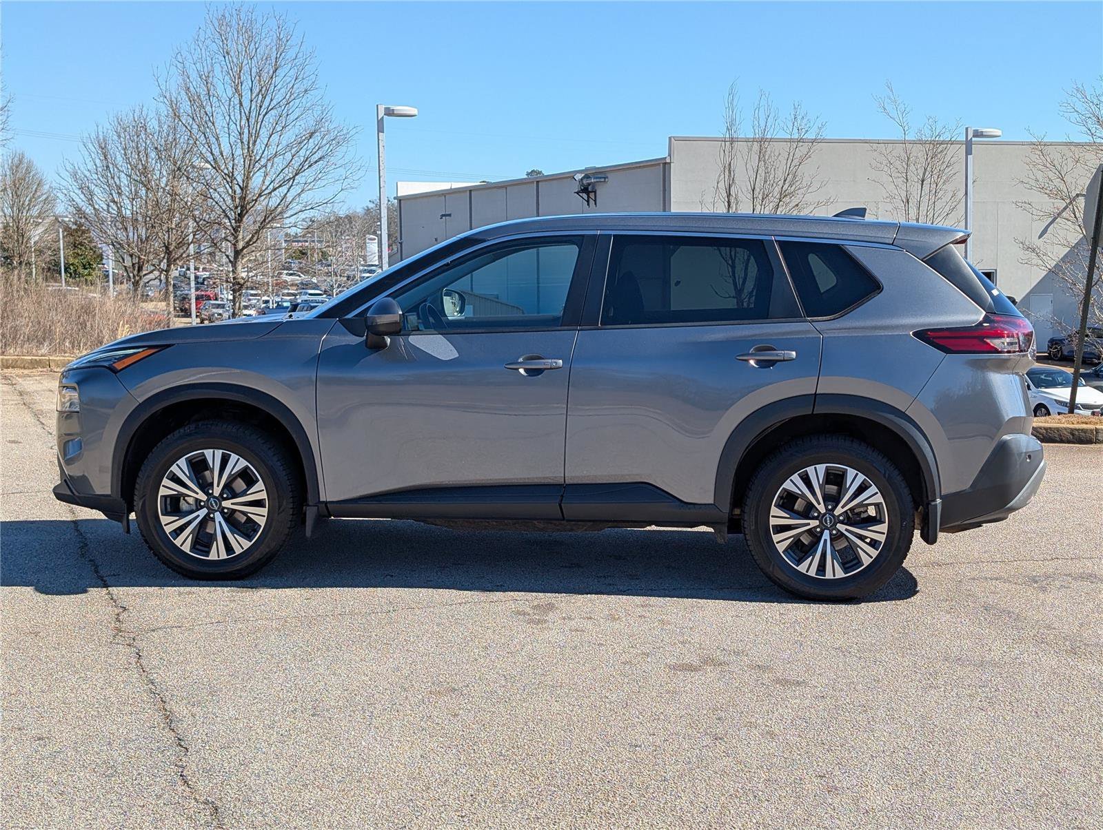 Used 2022 Silver Nissan SV image 13