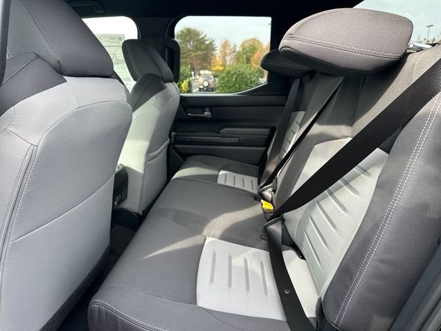 2025 Toyota Tacoma TRD Sport - Photo 8