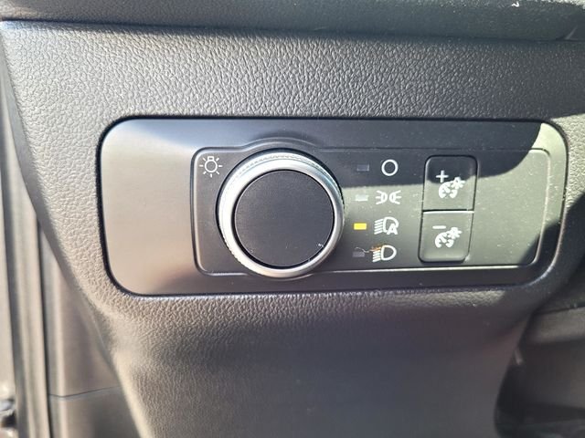Certified Used 2020 Gray Ford SE image 15